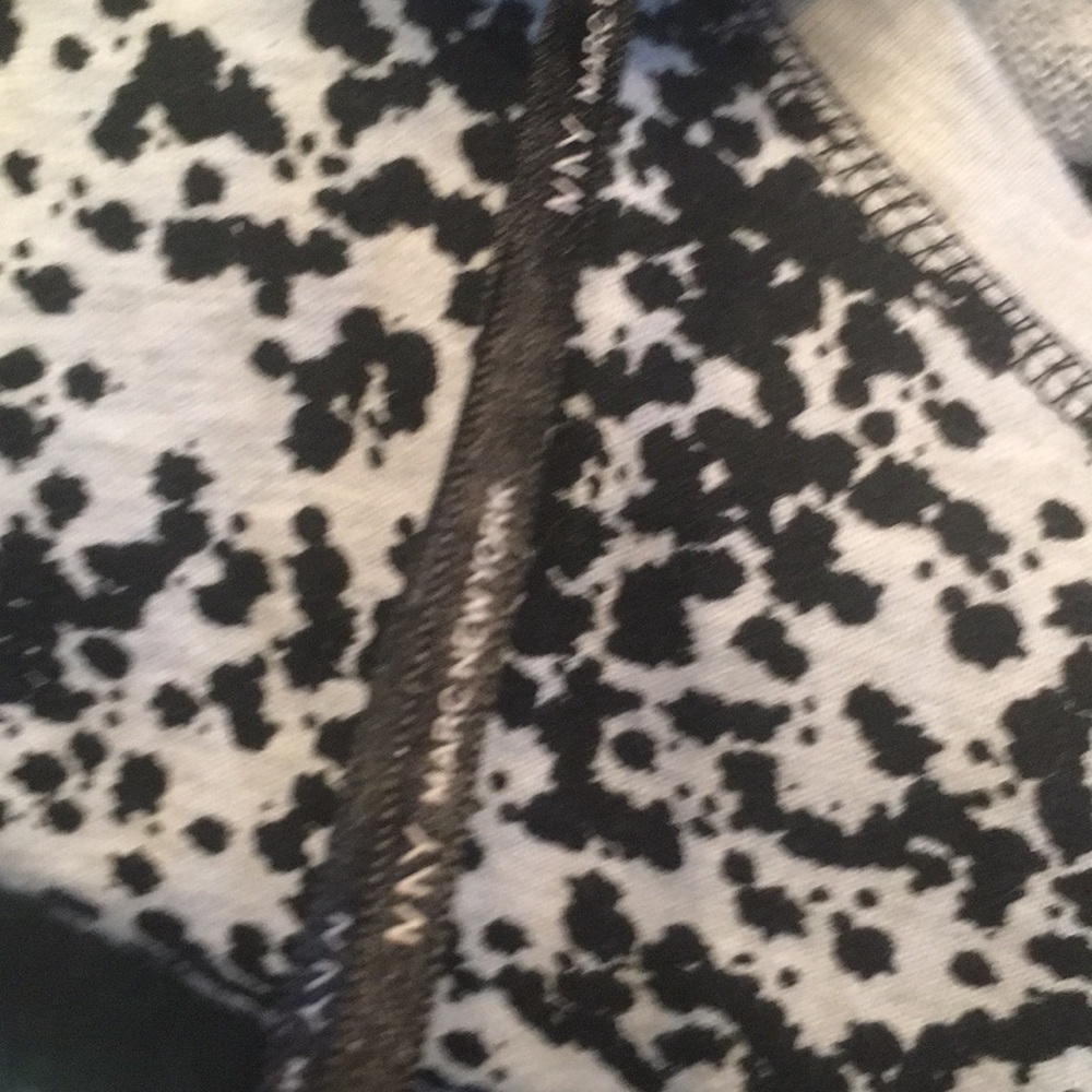 New York sweater 3/4 sleeve! - Picture 5 of 5